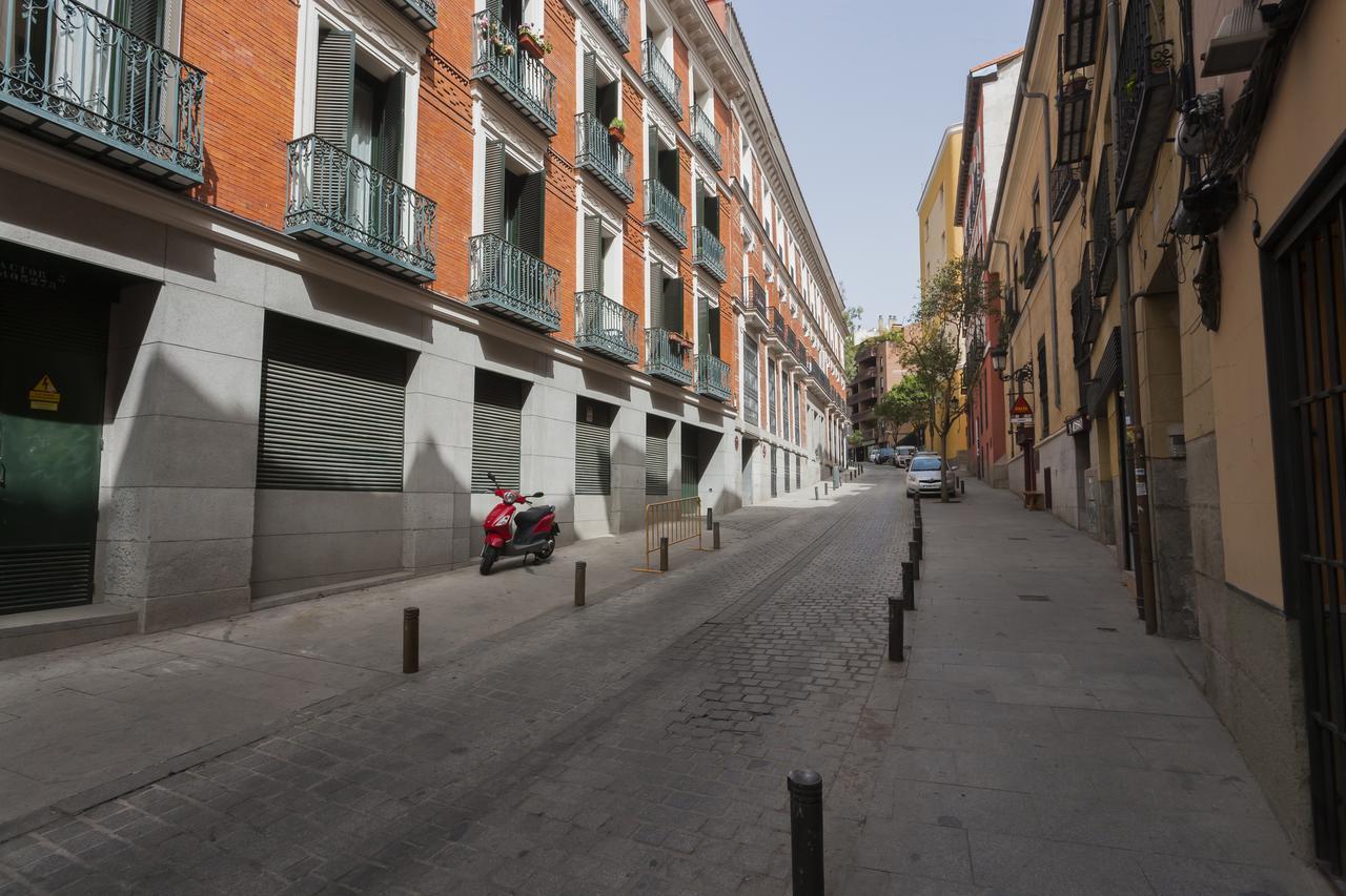 Dobo Rooms Palacio Apartments Madrid Luaran gambar