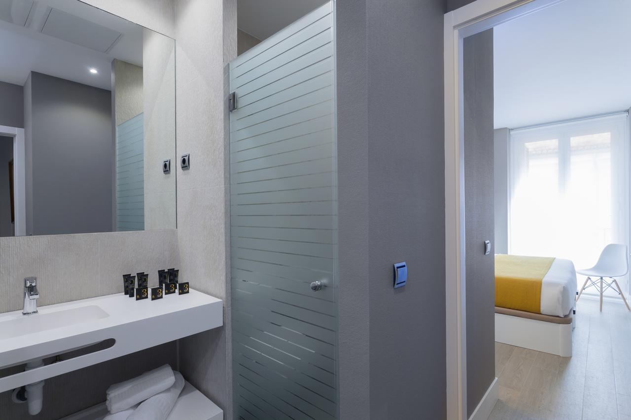 Dobo Rooms Palacio Apartments Madrid Luaran gambar