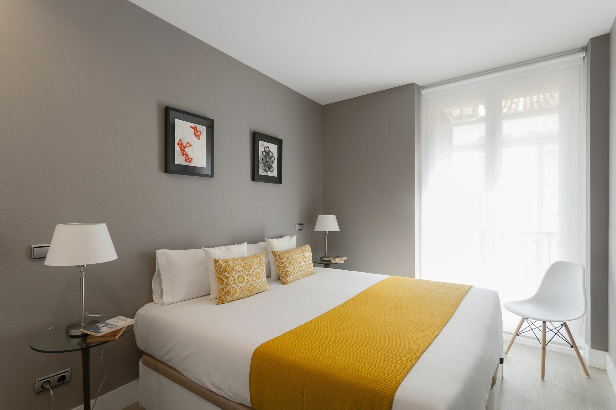 Dobo Rooms Palacio Apartments Madrid Luaran gambar